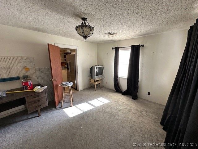 3952 Mink, Kingston, OK 73439