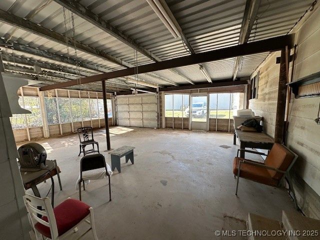 3952 Mink, Kingston, OK 73439