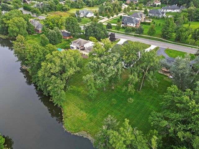15W670 83rd Street, Burr Ridge, IL 60527