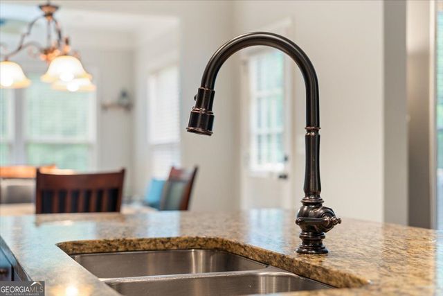 3781 Terrasol Trail SW, Lilburn, GA 30047