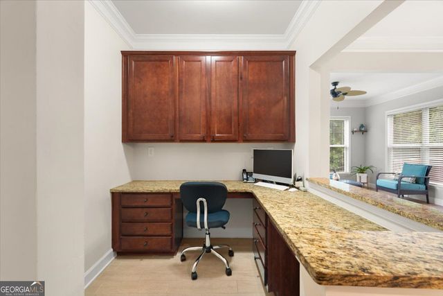 3781 Terrasol Trail SW, Lilburn, GA 30047
