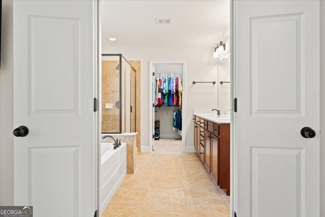3781 Terrasol Trail SW, Lilburn, GA 30047
