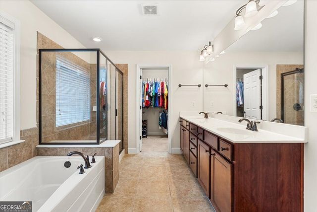 3781 Terrasol Trail SW, Lilburn, GA 30047