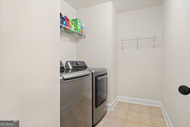 3781 Terrasol Trail SW, Lilburn, GA 30047