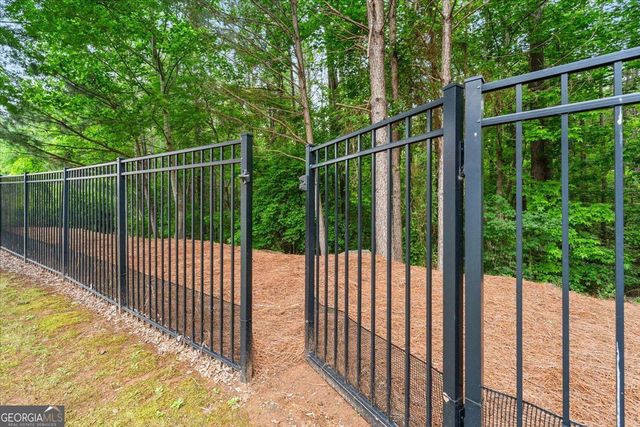 3781 Terrasol Trail SW, Lilburn, GA 30047