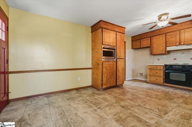 1051 W Duncan Road, Greenville, SC 29617