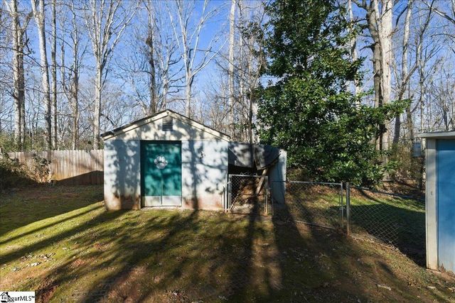 1051 W Duncan Road, Greenville, SC 29617