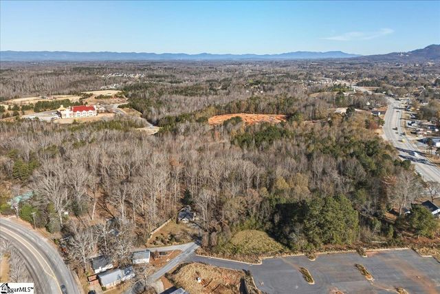 1051 W Duncan Road, Greenville, SC 29617