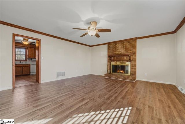 1051 W Duncan Road, Greenville, SC 29617