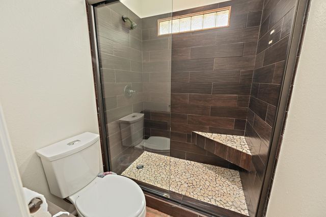 501 Liberty DR, Liberty Hill, TX 78642