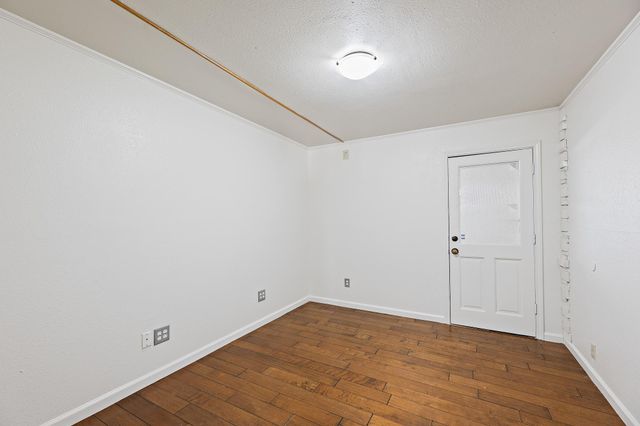 501 Liberty DR, Liberty Hill, TX 78642