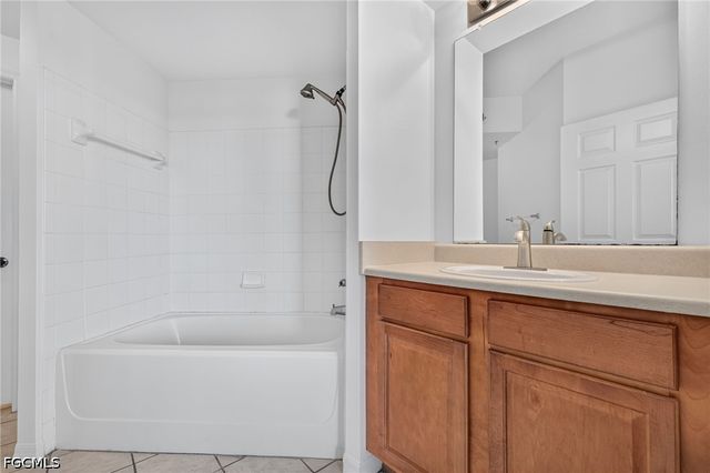 15655 Ocean Walk CIR 301, Fort Myers, FL 33908