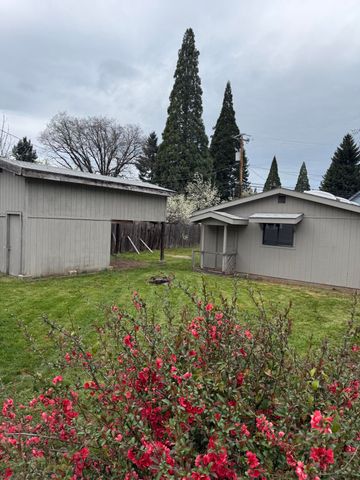 339 South Street, Butte Falls, OR 97522