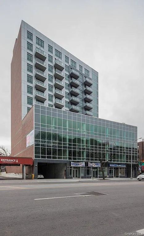 14126 Northern Boulevard 4D, Flushing, NY 11354