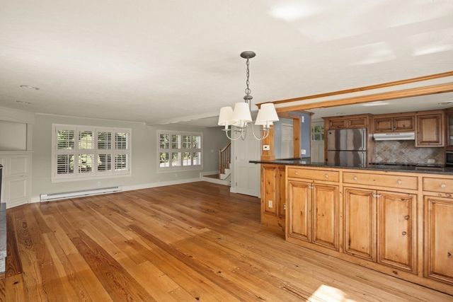 75 Gilmore Rd, Wrentham, MA 02093