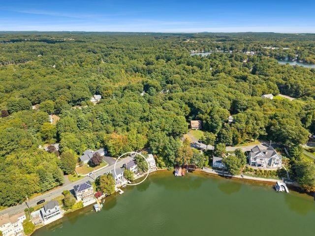 75 Gilmore Rd, Wrentham, MA 02093