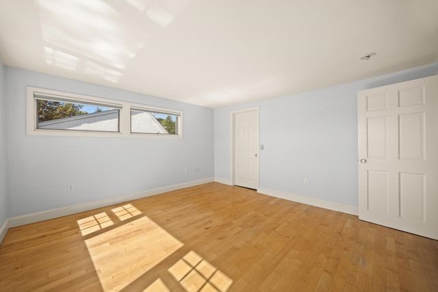 75 Gilmore Rd, Wrentham, MA 02093