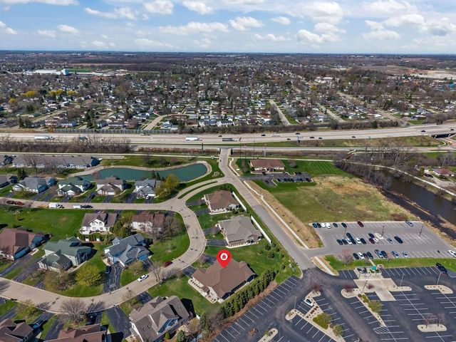 1210 CAMERON CIRCLE, Neenah, WI 54956