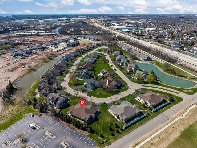1210 CAMERON CIRCLE, Neenah, WI 54956