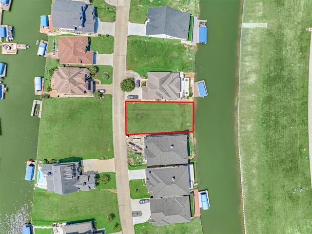 12562 St Louis Court, Willis, TX 77318
