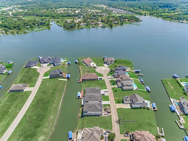 12562 St Louis Court, Willis, TX 77318