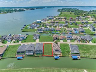 12562 St Louis Court, Willis, TX 77318