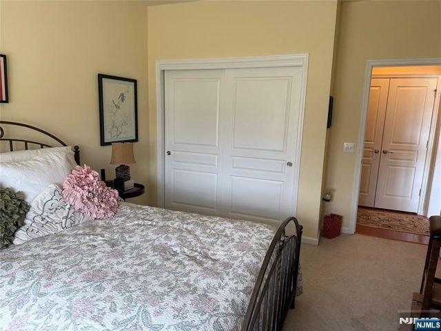 1118 Warrens Way, Wanaque, NJ 07465
