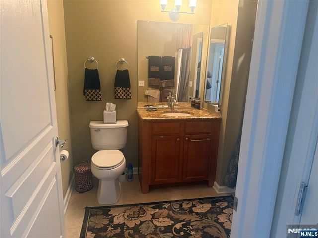 1118 Warrens Way, Wanaque, NJ 07465