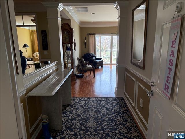 1118 Warrens Way, Wanaque, NJ 07465