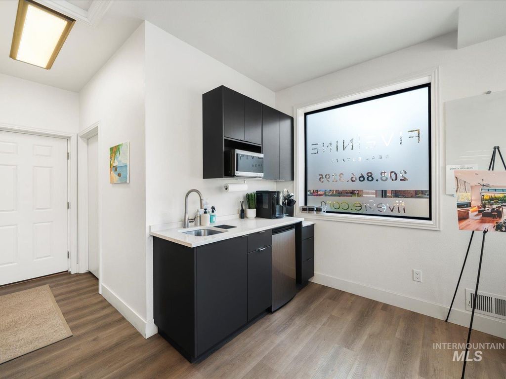 128 S Eagle Rd, Eagle, ID 83616 photo 19