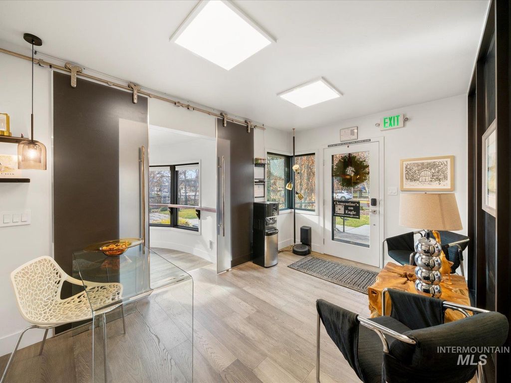 128 S Eagle Rd, Eagle, ID 83616 photo 20