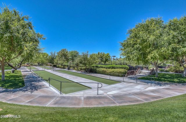 12941 W Red Fox Road W, Peoria, AZ 85383