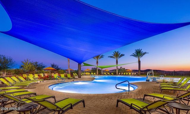 12941 W Red Fox Road W, Peoria, AZ 85383