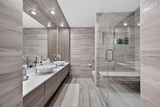 1901 Post Oak Boulevard 505, Houston, TX 77056