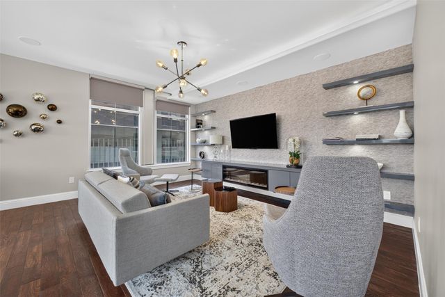 1901 Post Oak Boulevard 505, Houston, TX 77056