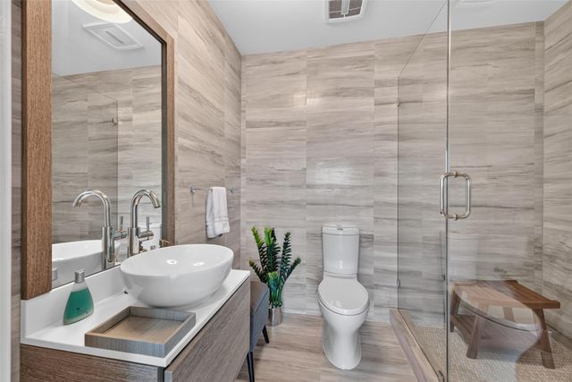 1901 Post Oak Boulevard 505, Houston, TX 77056