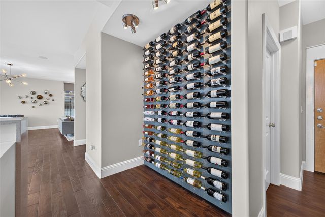 1901 Post Oak Boulevard 505, Houston, TX 77056