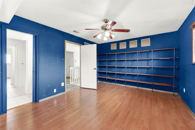 1013 Wakefield Drive, Garland, TX 75040