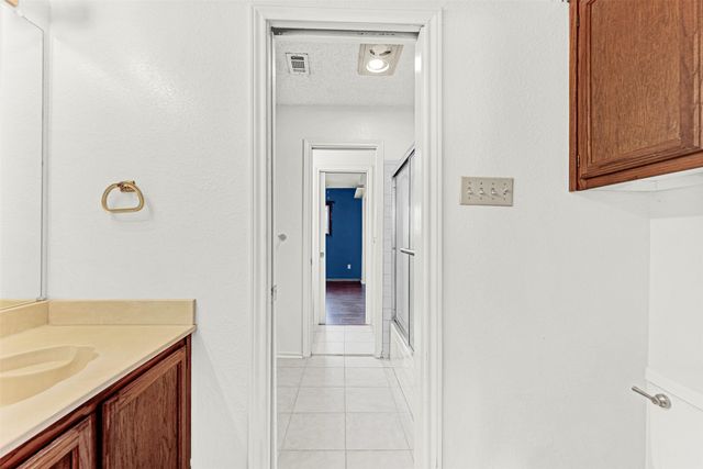 1013 Wakefield Drive, Garland, TX 75040
