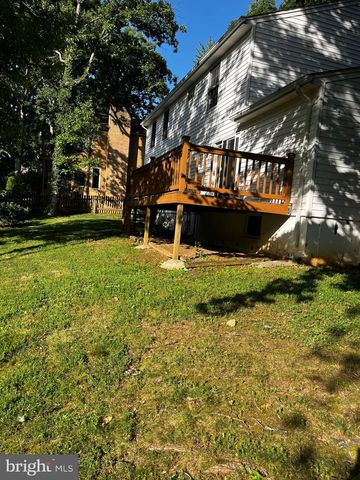 15404 BEACHVIEW DR, Montclair, VA 22025
