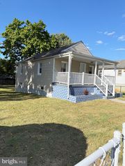 1438 JOHN MARSHALL HWY, Front Royal, VA 22630