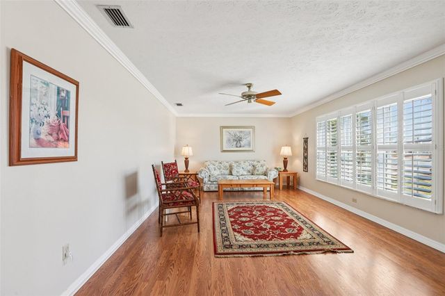 407 STONEHAM DRIVE, Sun City Center, FL 33573