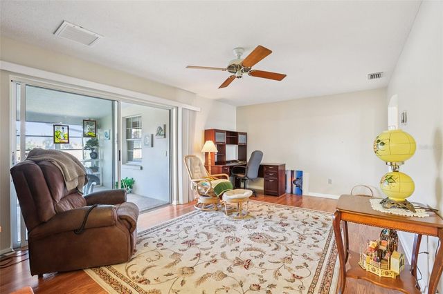 407 STONEHAM DRIVE, Sun City Center, FL 33573