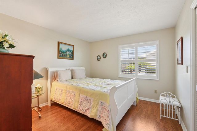 407 STONEHAM DRIVE, Sun City Center, FL 33573