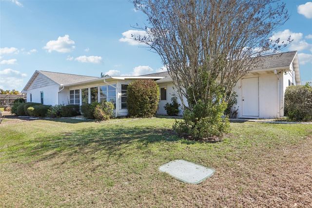 407 STONEHAM DRIVE, Sun City Center, FL 33573