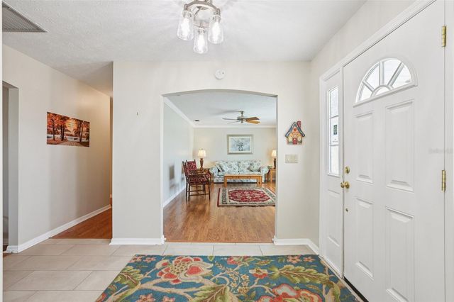 407 STONEHAM DRIVE, Sun City Center, FL 33573