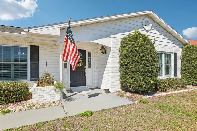 407 STONEHAM DRIVE, Sun City Center, FL 33573