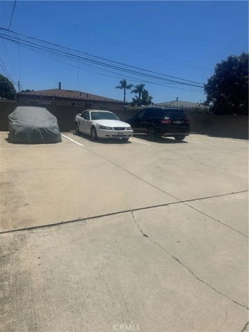 7782 Newman Avenue, Huntington Beach, CA 92647