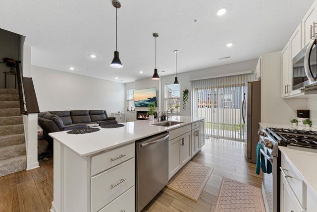 2006 Tyrone Drive, Shakopee, MN 55379