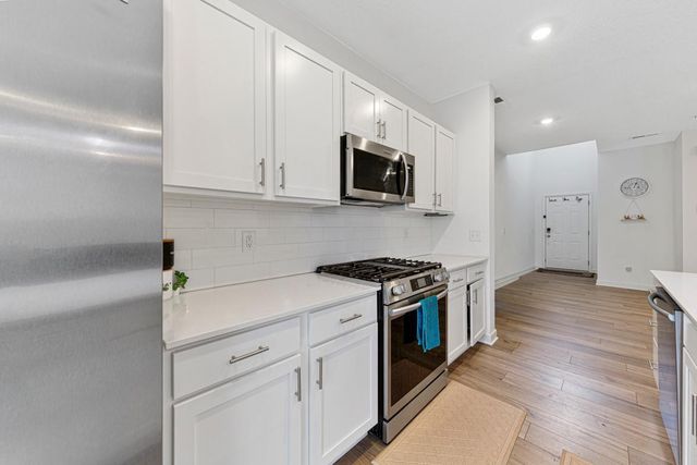 2006 Tyrone Drive, Shakopee, MN 55379